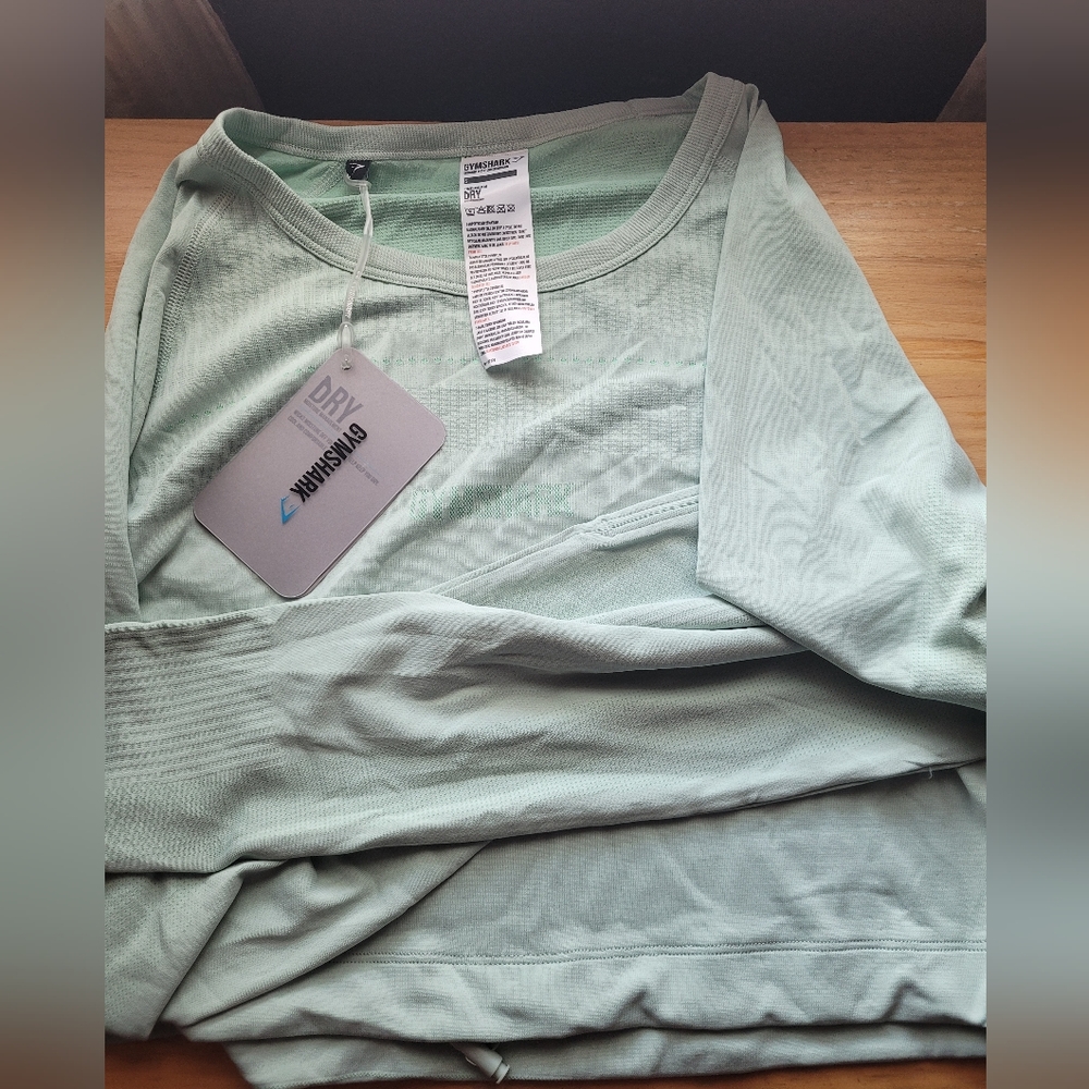 (Set of 6) gymshark breeze lightweight crop tops